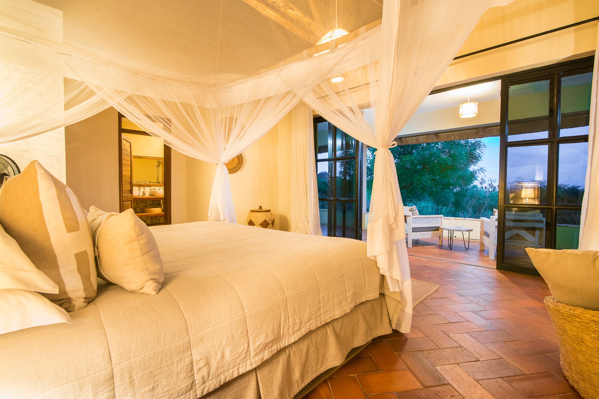 Elephant Plains Lodge